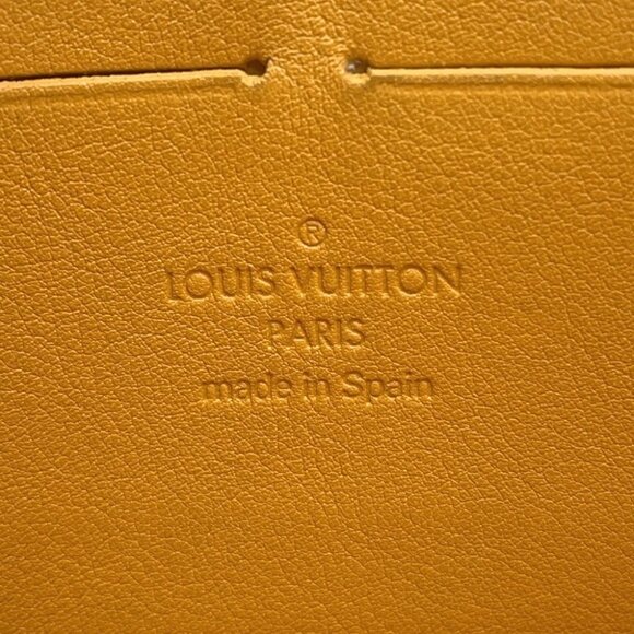 LOUIS VUITTON Zippy Wallet Monogram Denim Blue M95341 - Picture 9 of 10